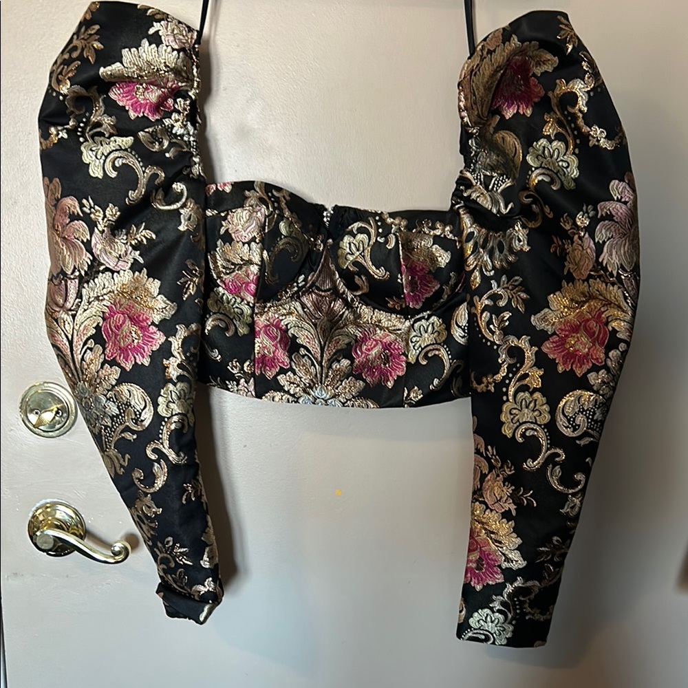 Floral Brocade Puff Sleeve Top - Black and Gold